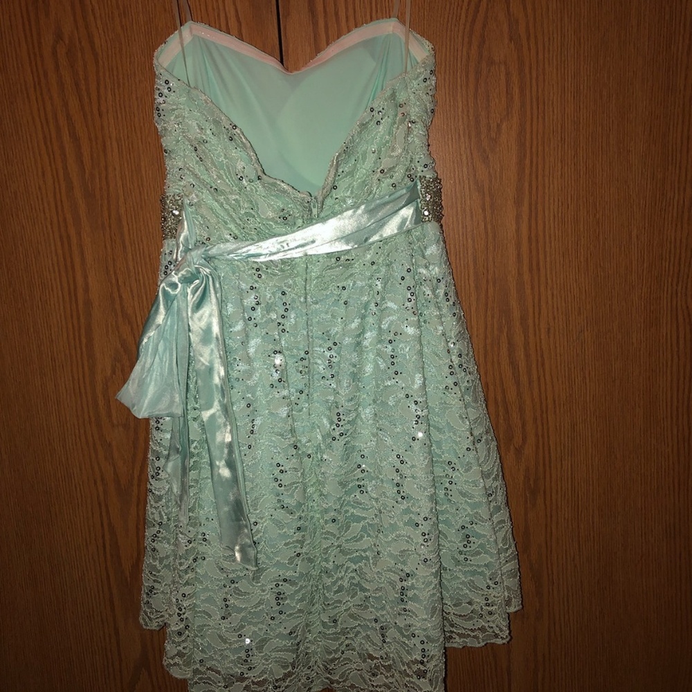 Dress - Picture 2 of 2